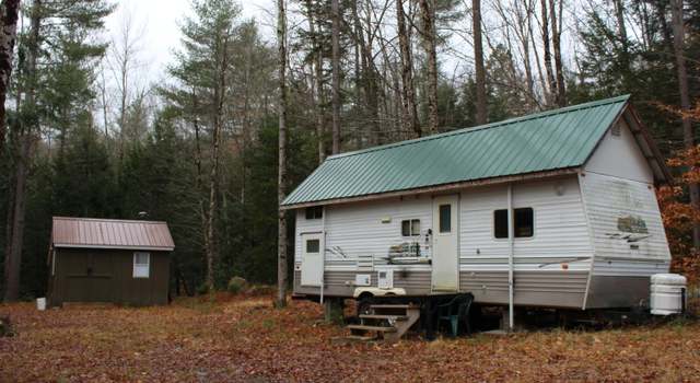 Photo of 235 Barlow Rd, Gloversville, NY 12078