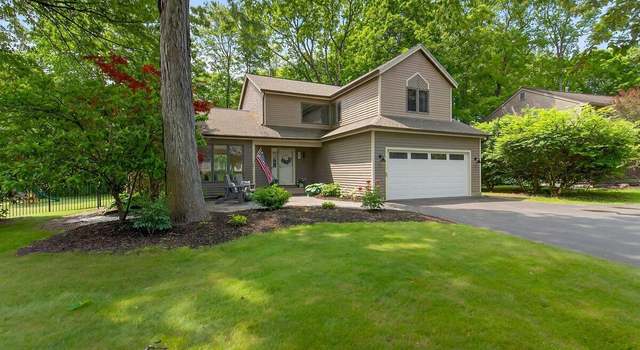 Photo of 35 Sherwood Trl, Saratoga Springs, NY 12866