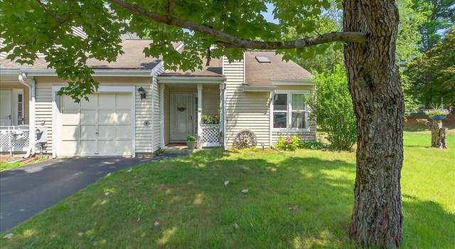 Photo of 21 Cobble Ct, Clifton Park, NY 12065