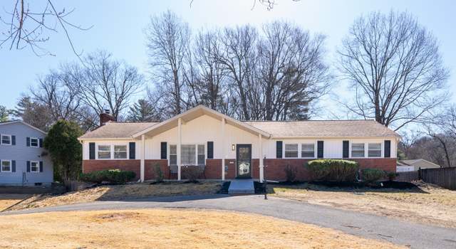 Photo of 4 N Rdg, Ballston Lake, NY 12019