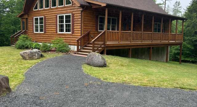 Photo of 32 Spring St, Newcomb, NY 12852