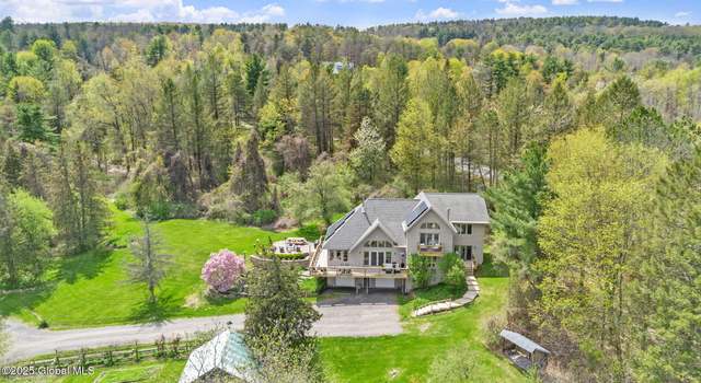 Photo of 77 Cass Hill Rd, Voorheesville, NY 12186