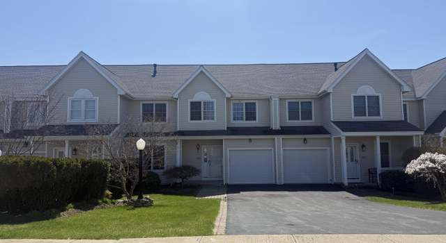 Photo of 29 Cliffside Dr, Saratoga Springs, NY 12866