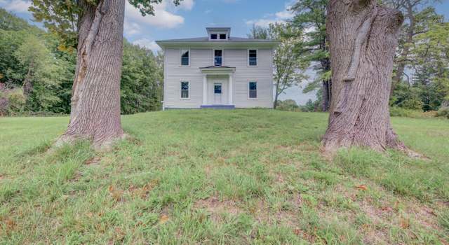 Photo of 2627 Troy Schenectady Rd, Schenectady, NY 12309