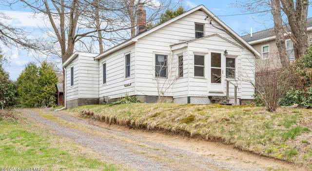 Photo of 53 Fliegel Ave, Albany, NY 12203