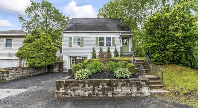 Photo of 27 Hackett Ave, Colonie, NY 12205