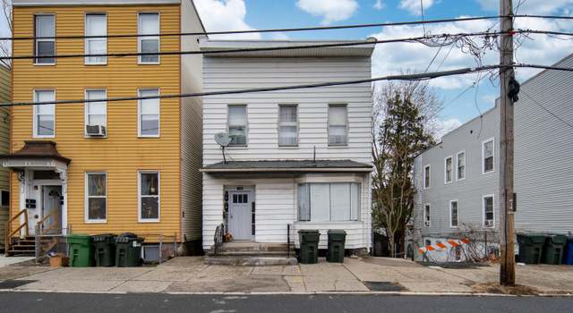 Photo of 138 Main St, Cohoes, NY 12047