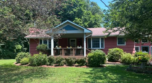 Photo of 26 Cone Pl, Leeds, NY 12451