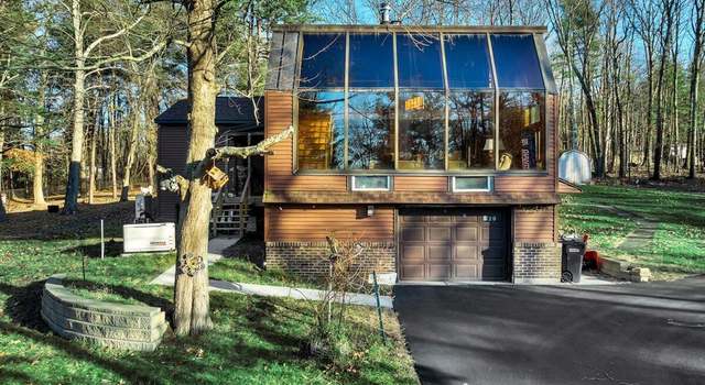 Photo of 19 Knickerbocker Rd, Nassau, NY 12123