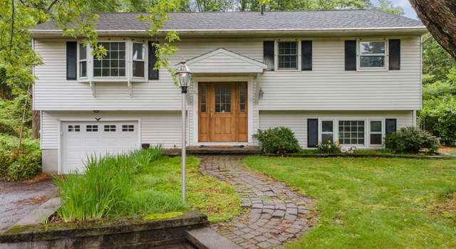 Photo of 26 Birch Dr, West Sand Lake, NY 12196
