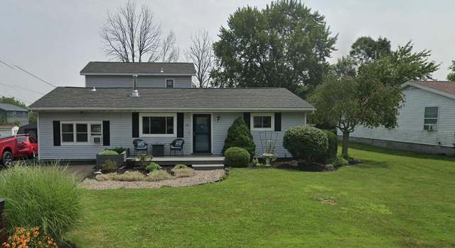Photo of 29 Apple Blossom Ln, Coxsackie, NY 12051