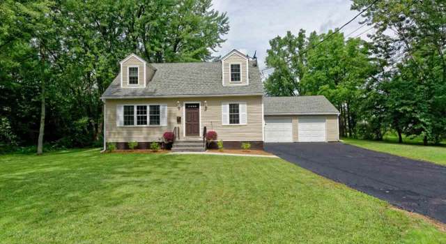 Photo of 36 Phillips Rd, Rensselaer, NY 12144