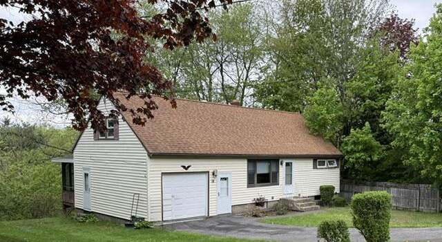 Photo of 18 Ridgecrest Ave, Latham, NY 12110