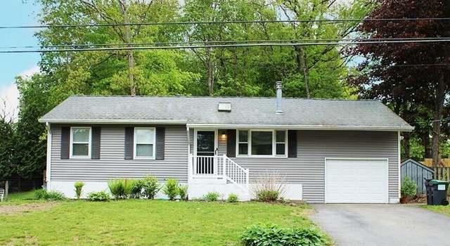 Photo of 79 Trottingham Ct, Saratoga Springs, NY 12866