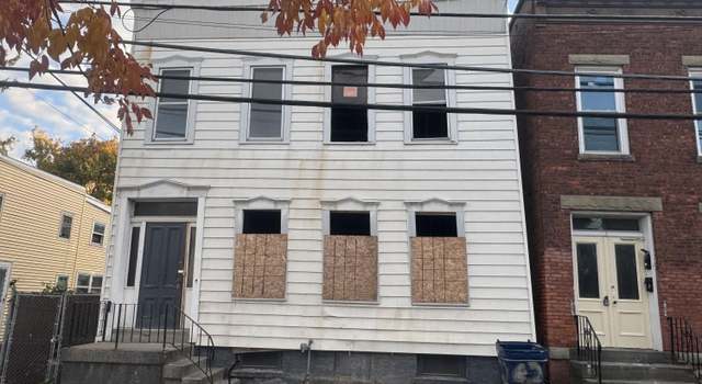 Photo of 84 Ida St, Troy, NY 12180