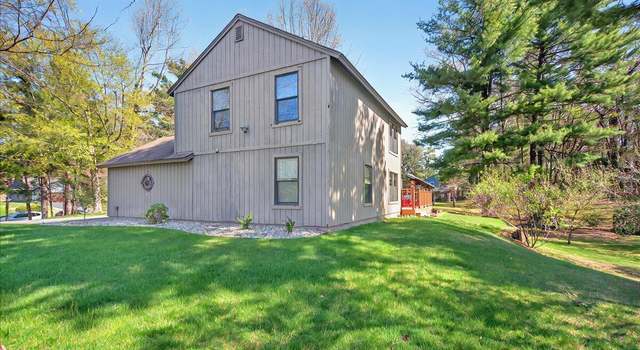 Photo of 2 Glade Mallow Rd, Malta, NY 12020