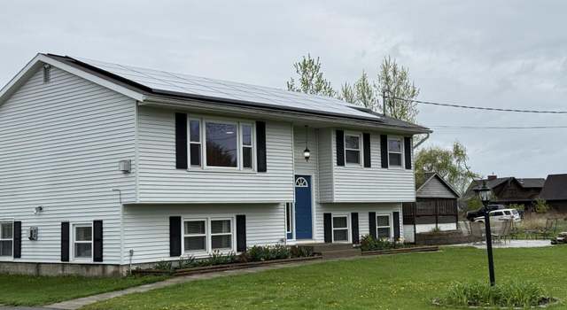 Photo of 734 County Route 41, Hudson Falls, NY 12839