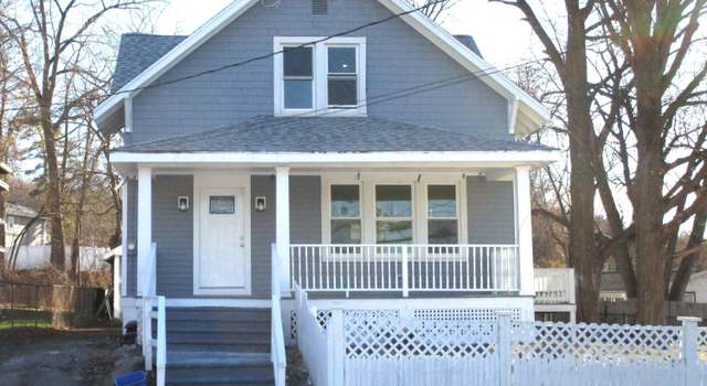 Photo of 26 Northern Dr, Troy, NY 12182