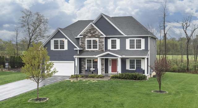 Photo of 31 Stablegate Dr, Ballston Lake, NY 12019