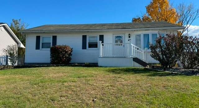 Photo of 42 Ballina St, Troy, NY 12180