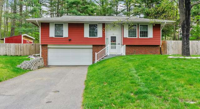 Photo of 11 Apricot Ct, Clifton Park, NY 12065