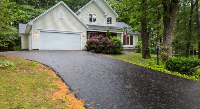 Photo of 69 Deer Run Holw, Clifton Park, NY 12065