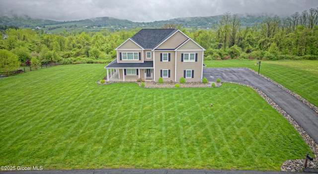 Photo of 23 Quaker Hill Rd, Milton, NY 12547