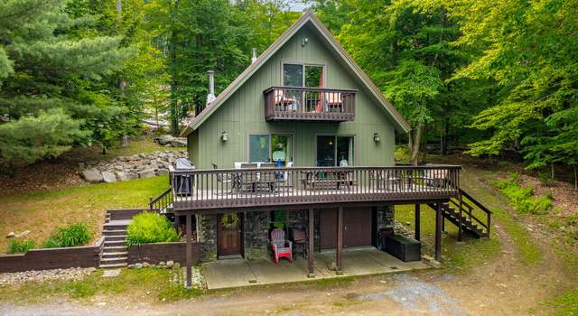Photo of 22 Turner Rdg, Hadley, NY 12835