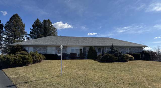 Photo of 4 Buttercup Ct, Waterford, NY 12188