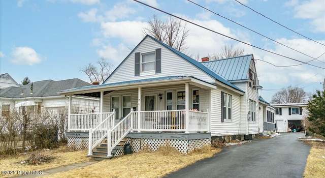 Photo of 9 Arlington Rd, Cohoes, NY 12047