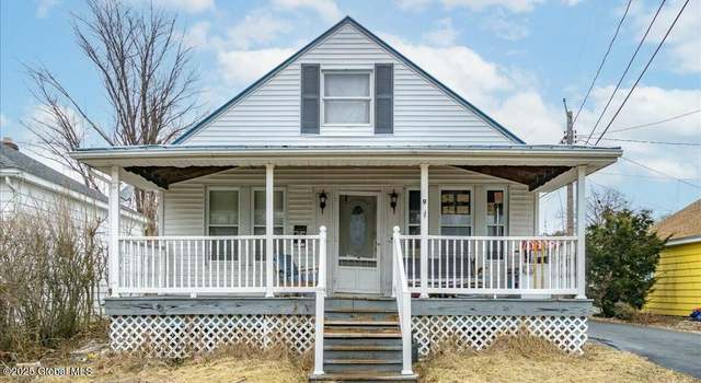 Photo of 9 Arlington Rd, Cohoes, NY 12047