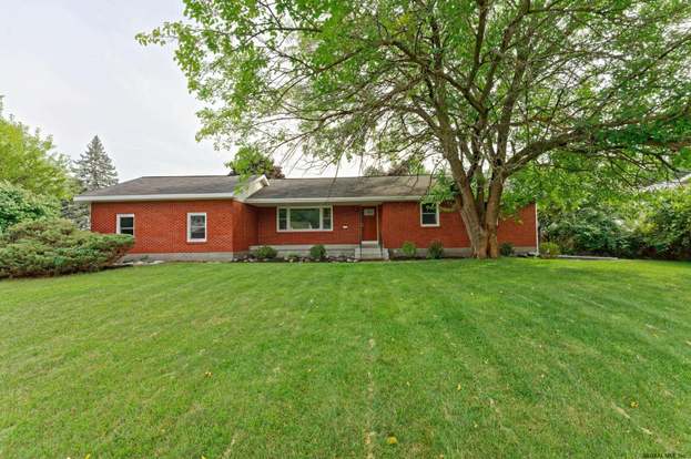 1 Compass Ct Colonie V Ny 125 Mls Redfin 1 Compass Ct Colonie V Ny 125 Mls Redfin