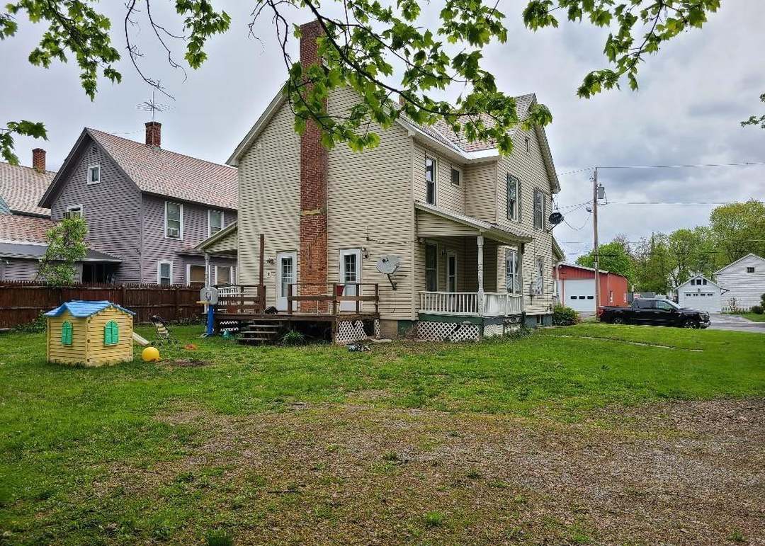 15 Bleeker St, Greenwich, NY 12834