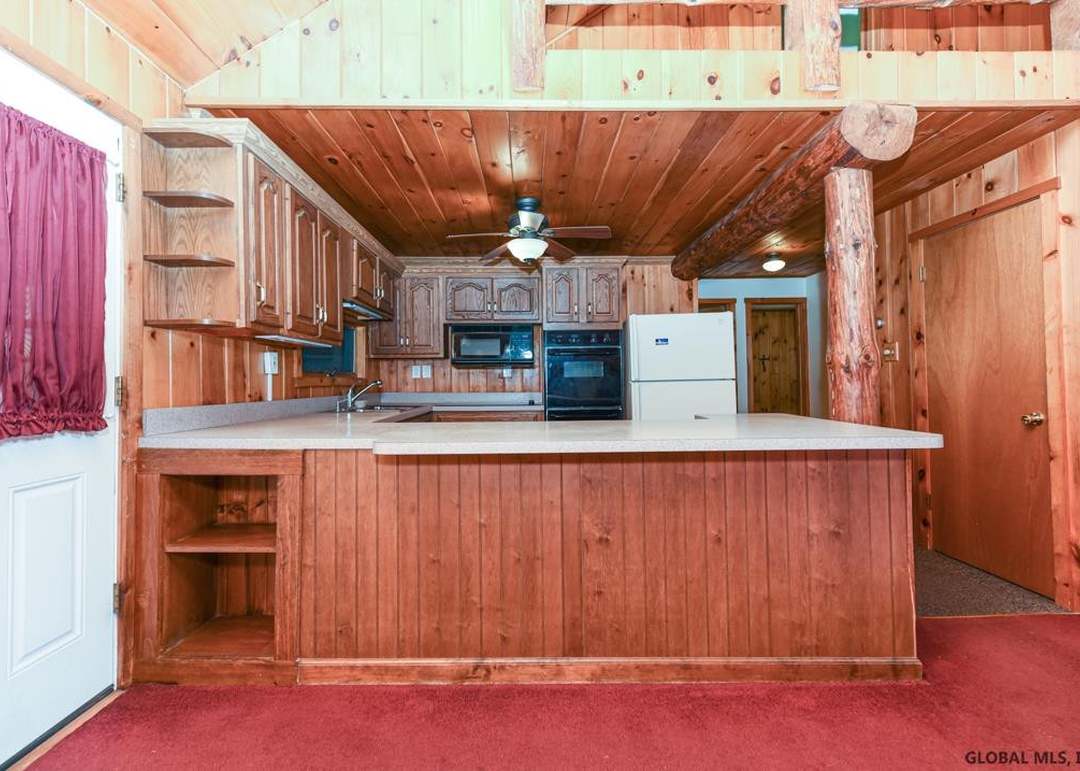 890 Clarksville South Rd, Feura Bush, NY 12067