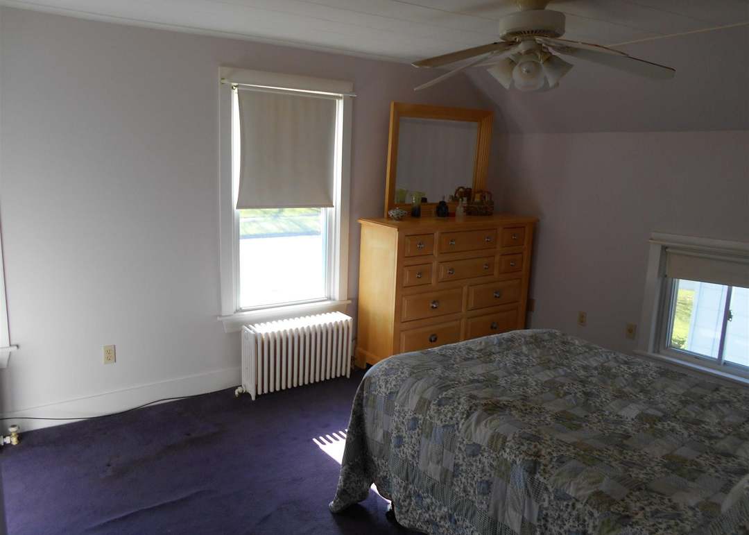 111 Champlain Ave, Ticonderoga, NY 12883