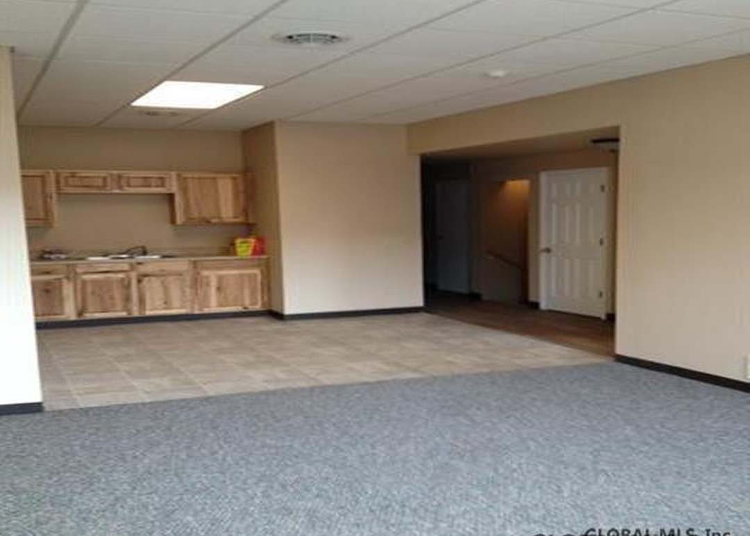 37-41 W Main St, Johnstown, NY 12095