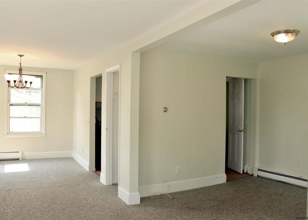 28 Snowden Ave Unit 30 Ellsworth Av, Delmar, NY 12054