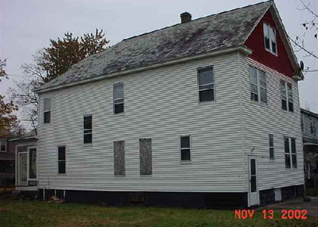 109 Bruce St