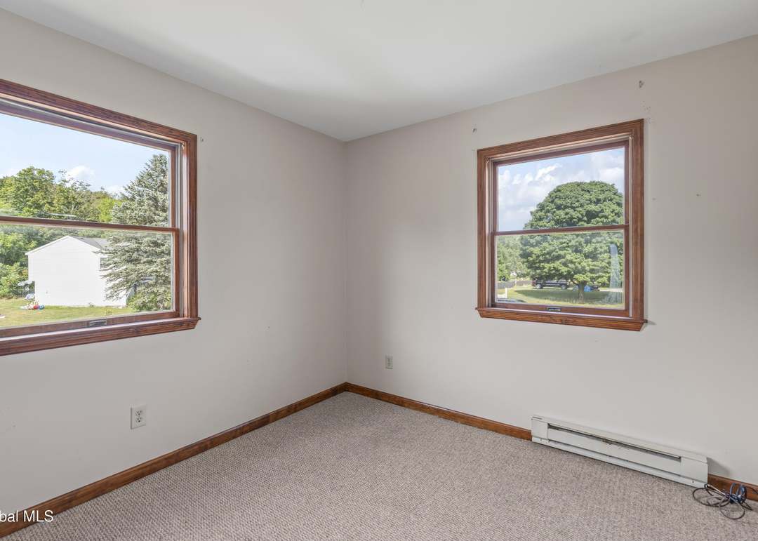 1000-1002 St Lawrence Dr, Ballston Spa, NY 12020