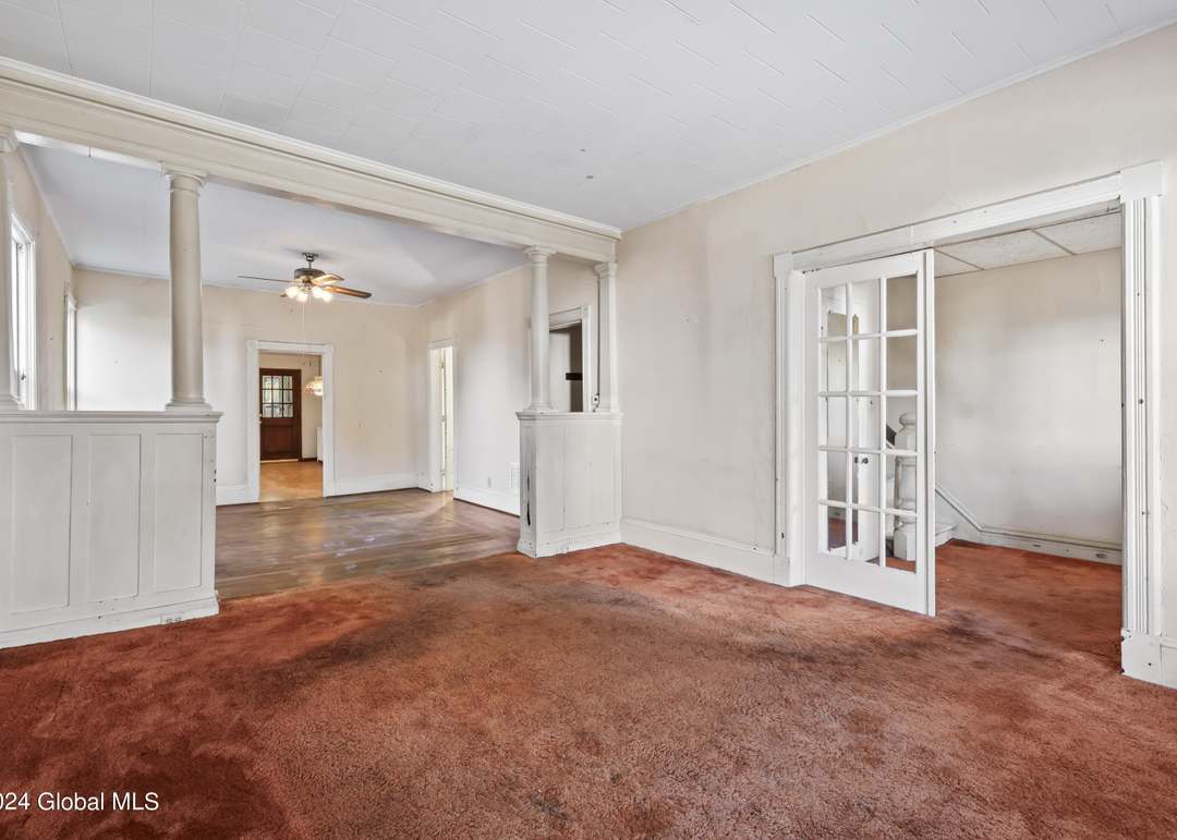 325 Spring Ave, Troy, NY 12180