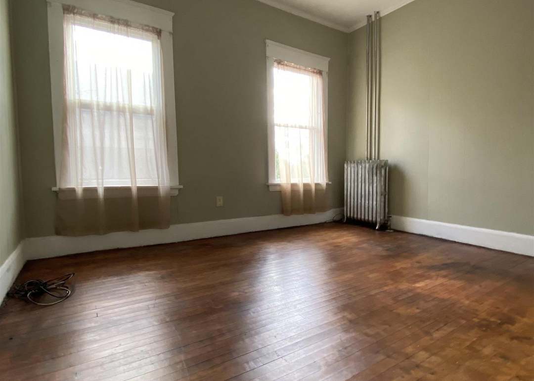15-17 North St, Granville, NY 12832