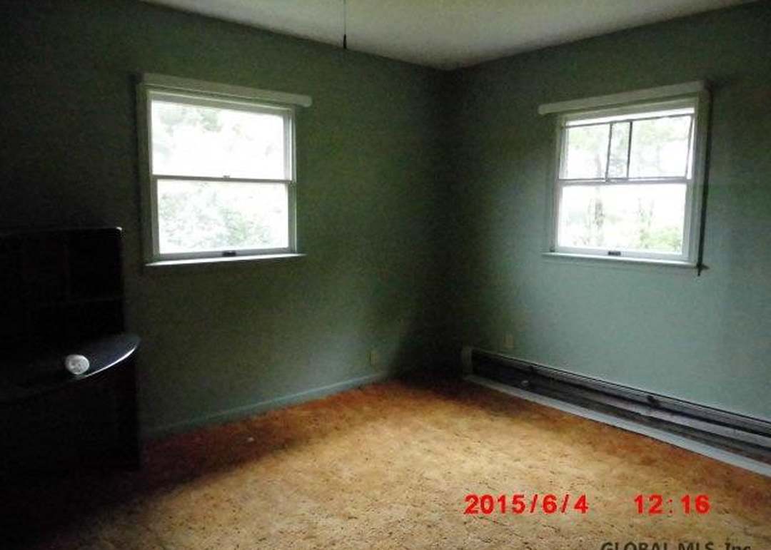 66 Old Quarry Rd, New Scotland, NY 99999