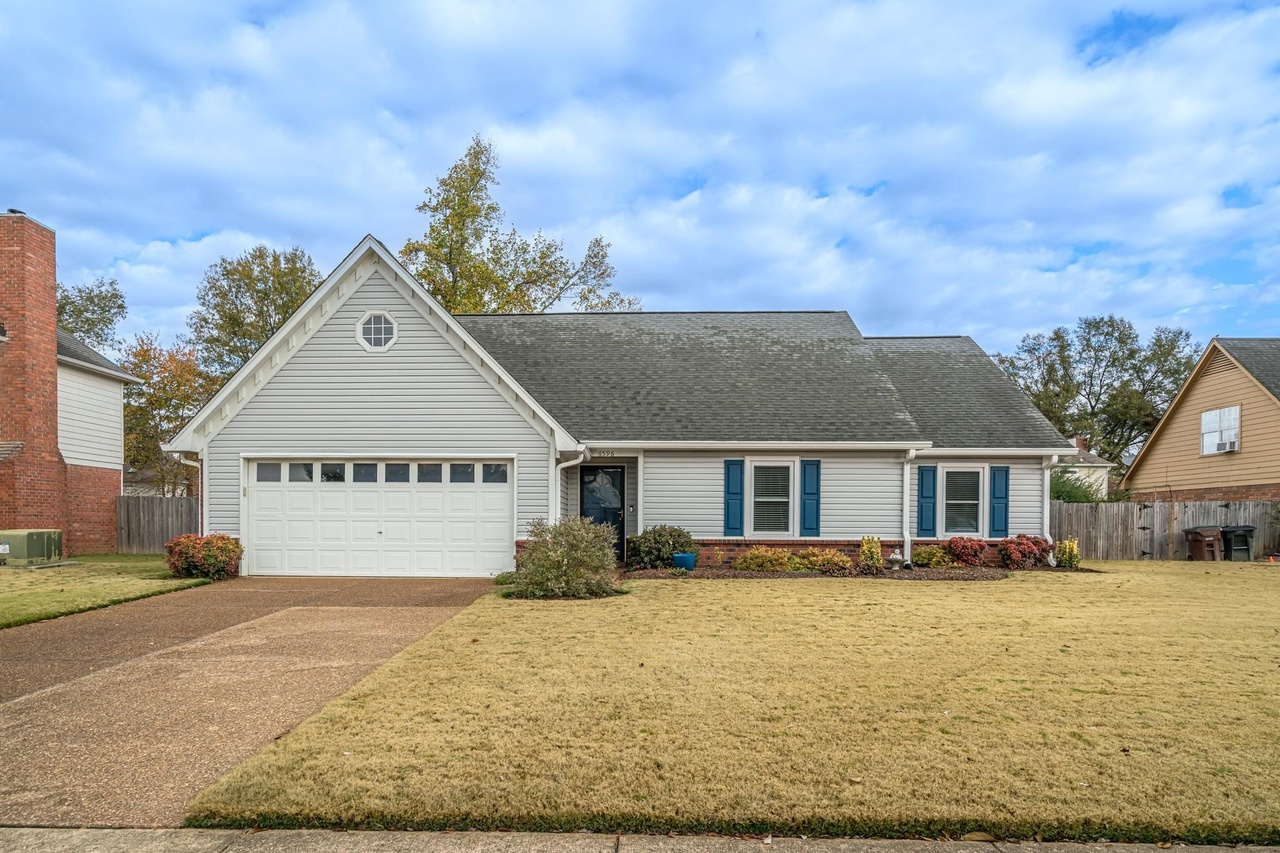 6596 Carriage Glen Dr, Bartlett, TN 38135 | MLS# 10161368 | Redfin