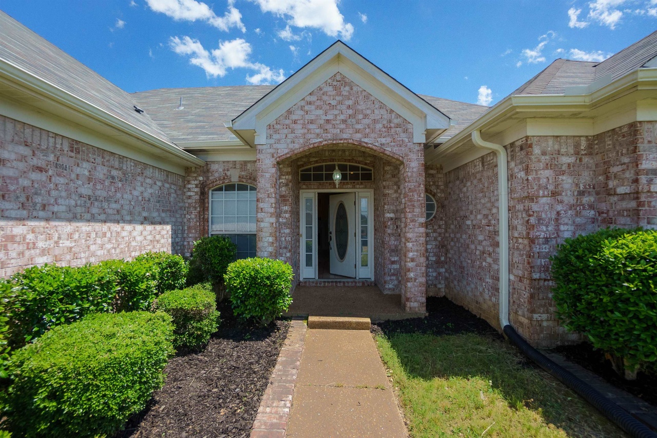 9931 Calderdale Cv, Cordova, TN 38016 MLS 10125911 Redfin