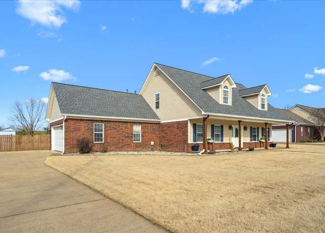 Property at 308 Windy Oaks Dr, Munford, TN 38058, 4 beds, 3 baths