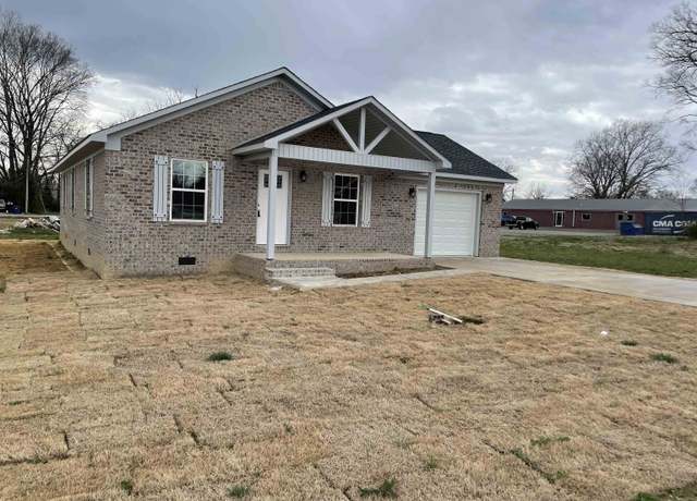 Property at 25 Carlton Cv, Savannah, TN 38372, 3 beds, 2 baths