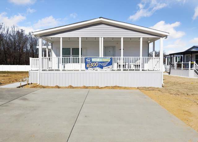 Property at 4036 Hinge Gate Ln, Memphis, TN 38128, 3 beds, 2 baths