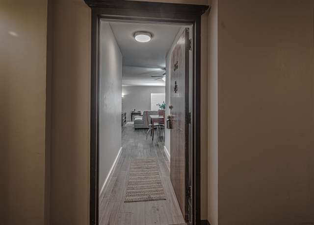 Property at 232 S Highland St #606, Memphis, TN 38111, 1 bed, 1 bath