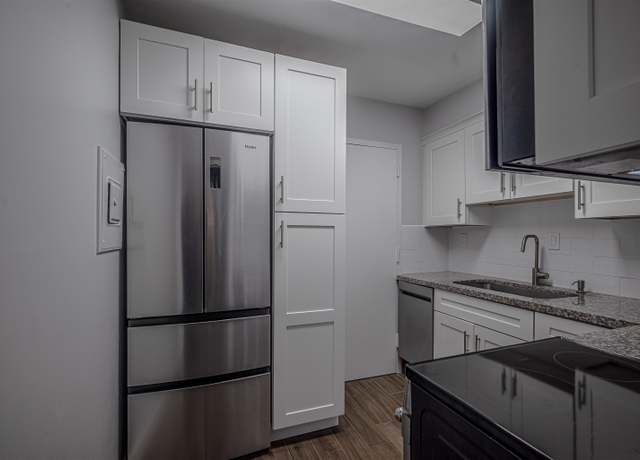Property at 232 S Highland St #606, Memphis, TN 38111, 1 bed, 1 bath