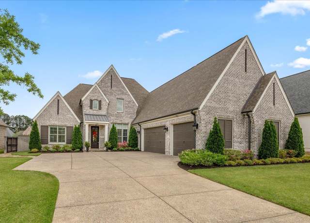 Property at 4758 Carousel Ln, Collierville, TN 38017, 5 beds, 4.5 baths